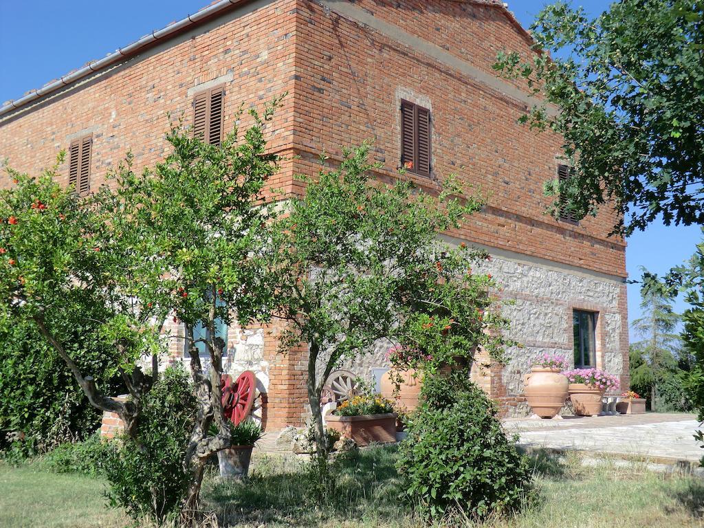 Agriturismo Podernuovo Asciano Kültér fotó